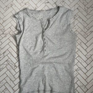 Brandy Melville Gray Sleeveless Henley Top